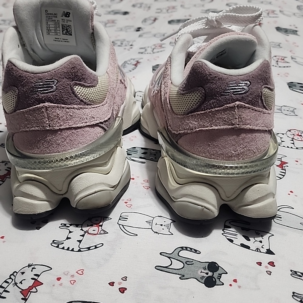 New Balance Women's Pink and Cream Sneakers - Picture 4 of 7